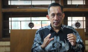 Doc. Yulianto Kiswocahyono, SE., SH., BKP, Konsultan Pajak dan Wakil Ketua Komite Tetap Bidang Fiskal dan Moneter KADIN Jawa Timur, saat memberikan imbauan kepada Wajib Pajak untuk melaporkan SPT Tahun Pajak 2024 tepat waktu. (Foto Dokumentasi: Eko Wahyu).