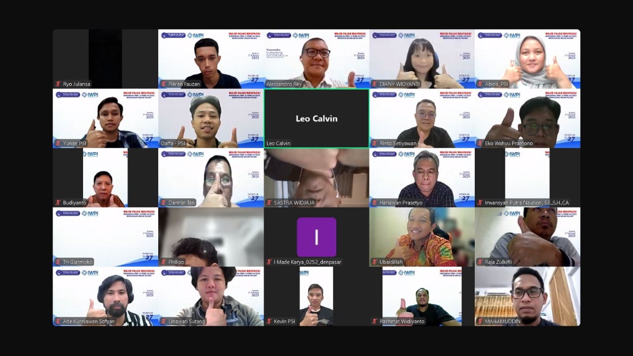 Doc. Tangkapan layar sesi foto bersama dalam webinar bertajuk “Benarkah PMK 15 Tahun 2025 Merugikan Wajib Pajak?” yang diselenggarakan oleh Ikatan Wajib Pajak Indonesia (IWPI) dan Perkumpulan Profesi Pengacara dan Praktisi Pajak Indonesia (P5I) pada 27 Februari 2025. Acara ini diikuti oleh akademisi, praktisi perpajakan, serta wajib pajak yang ingin memahami lebih dalam dampak regulasi terbaru terhadap kepatuhan pajak. (Foto Dokumentasi: Eko Wahyu).