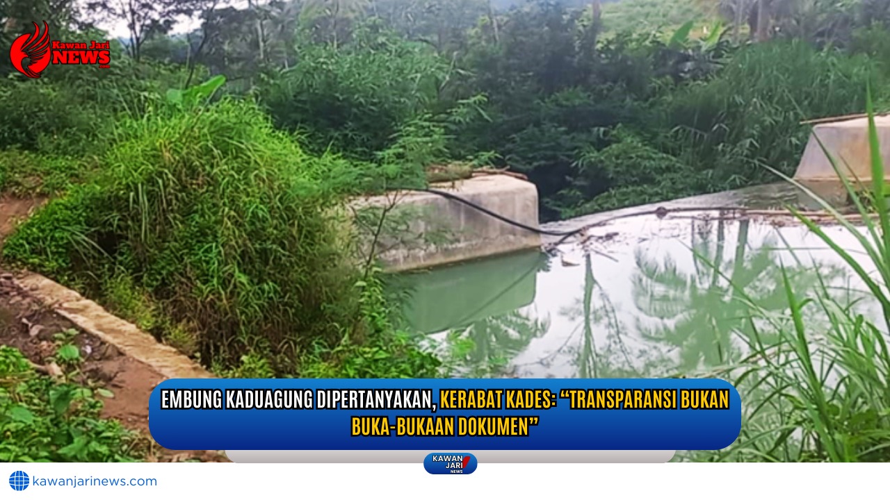 Doc. Kondisi Embung Desa Kaduagung, Kecamatan Karangkancana, Kabupaten Kuningan, yang dibangun dengan anggaran sekitar Rp475 juta dari Dana Desa Tahun 2024. Meski proyek tahap pertama diklaim telah rampung, aliran air ke lahan pertanian belum berjalan optimal, memicu sorotan publik terhadap efektivitas dan transparansi anggaran. (Foto Dokumentasi: Muh. Ismail).