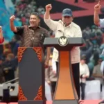 Doc. Presiden Republik Indonesia, Prabowo Subianto, saat menyampaikan pidato dalam peringatan Hari Buruh Internasional (May Day) 1 Mei 2025 di kawasan Monas, Jakarta. Dalam pidatonya, Presiden menegaskan komitmennya untuk meningkatkan kesejahteraan buruh melalui pembentukan Dewan Kesejahteraan Buruh Nasional dan percepatan pembahasan RUU Perlindungan Pekerja Rumah Tangga. (Sumber Foto Dokumentasi: Tangkapan layar Youtube Setpres).