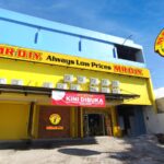 Doc. Salah satu gerai MR. DIY di Banyuwangi. Gerai ini menjadi sorotan dalam permohonan hearing oleh Sekber Ormas dan LSM Peduli Pembangunan terkait dugaan belum terpenuhinya izin operasional. (Foto Dokumentasi: Ari Bagus. P).