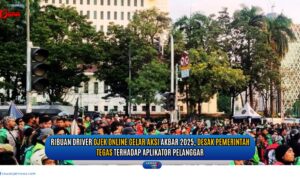 Doc. Ribuan pengemudi ojek online dari berbagai daerah memadati kawasan Patung Kuda, Jalan Medan Merdeka Selatan, Jakarta Pusat, dalam aksi unjuk rasa bertajuk Aksi Akbar 2025, Selasa (20/5/2025). Massa menuntut pemerintah dan DPR RI bersikap tegas terhadap aplikator yang diduga melanggar regulasi, serta mendesak penetapan tarif dan potongan yang lebih adil bagi pengemudi. (Foto Dokumentasi: NR - Kawan Jari News).