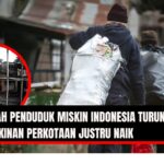 Doc. Sejumlah warga berjalan membawa barang dalam karung besar di lingkungan permukiman padat. Foto ini digunakan sebagai ilustrasi untuk memperkuat penyajian visual berita terkait isu kemiskinan di wilayah perkotaan. Perlu dicatat, gambar ini bersifat ilustratif dan tidak dimaksudkan untuk merepresentasikan kondisi nyata di lokasi, waktu, atau individu tertentu mana pun. (NR – kawanjarinews.com).