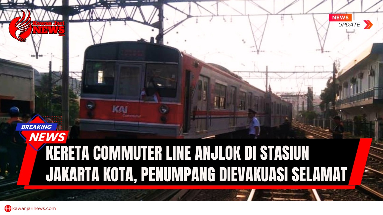Doc. Petugas KAI Commuter melakukan evakuasi penumpang setelah rangkaian Kereta Commuter Line No.1189 relasi Bogor–Jakarta Kota anjlok di Stasiun Jakarta Kota, Selasa (5/8/2025) pagi. Seluruh penumpang berhasil dievakuasi dengan selamat, sementara layanan kereta dialihkan ke Stasiun Manggarai untuk mengurangi kepadatan. (Sumber Foto: voi.id).