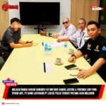 Doc. Kuasa Hukum PT Sinar Surya Maju Sentosa, Suwanto S.H., M.H. (kanan), bersama tim dari Suwan Justice & Partner Law Firm – FERADI WPI, saat menghadiri pertemuan terkait perkara dugaan penggelapan dan penipuan piutang BBM senilai hampir Rp1 miliar, Jakarta, 2025. (Foto: Nabila – kontributor kawanjarinews.com).