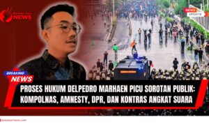 Doc. Delpedro Marhaen (sisi depan) ditampilkan dengan latar belakang dokumentasi aksi demonstrasi di Jakarta pada akhir Agustus 2025. Foto ini hanya bersifat ilustrasi dan tidak diambil pada saat peristiwa atau pernyataan para Nara sumber dalam berita. (NR – KawanJariNews.com).