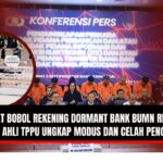 Doc. Kepolisian Republik Indonesia saat menggelar konferensi pers pengungkapan kasus pembobolan rekening dormant bank BUMN dengan kerugian Rp204 miliar, di Mabes Polri, Jakarta. Direktorat Tindak Pidana Ekonomi Khusus (Dittipideksus) menjelaskan peran sembilan tersangka dalam jaringan terorganisasi yang melibatkan orang dalam, eksekutor, penghubung, serta kelompok pencucian uang. Kasus ini juga menyeret dua tersangka terkait pembunuhan Kepala Cabang Bank BUMN, Ilham Pradipta. (NR – KawanJariNews.com).