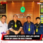 Doc. Tim Kuasa Hukum dari Subur Jaya Lawfirm – FERADI WPI berfoto bersama usai mengikuti sidang lanjutan Aanmaning di Pengadilan Agama Klaten, Senin (20/10/2025). Sidang dengan Nomor Perkara 0009/Pdt.Eks.HT/2025/PA.Klt tersebut merupakan pertemuan ketiga setelah sebelumnya sempat ditunda untuk memberi kesempatan mediasi di luar pengadilan. (Foto: Nabila – Kontributort | KawanJariNews.com).