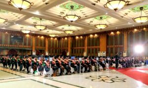 Doc. Para wisudawan Universitas Karya Husada Semarang angkatan ke-57 mengikuti prosesi wisuda di Hall Masjid Agung Jawa Tengah, Kamis (6/11/2025). Sebanyak 289 lulusan dari berbagai program studi resmi dikukuhkan dalam acara tersebut. (Foto: Eko Affandy).