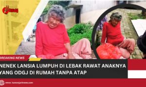 Doc. Nenek Emun, seorang lansia yang mengalami kelumpuhan, saat ditemui di rumah tidak layak huni miliknya di Kampung Sukamaju Kebon Kopi, RT 03/RW 019, Kelurahan Muara Ciujung Timur, Kecamatan Rangkasbitung, Kabupaten Lebak. Ia tinggal bersama putrinya yang mengalami gangguan jiwa di bangunan berlantai tanah dengan tembok rusak serta atap dan pintu yang tidak lagi berfungsi. (Foto: Fam Fuk Tjhong).