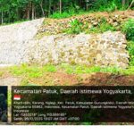 Doc. Kondisi Setelah Talud Rampung Diperbaiki: Talud di Dusun Karang, Nglegi, yang kini telah rampung diperbaiki oleh Pemerintah Desa Nglegi sebagai bentuk pemenuhan komitmen terhadap aspirasi warga dan prioritas pembangunan desa tahun 2025. (NR).