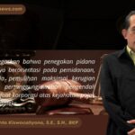 Doc. Yulianto Kiswocahyono, S.E., S.H., BKP, konsultan pajak sekaligus Ketua Komite Tetap Bidang Fiskal dan Moneter Kadin Jawa Timur, saat memberikan pandangan terkait penetapan PERMA Nomor 3 Tahun 2025 tentang Pedoman Penanganan Perkara Tindak Pidana di Bidang Perpajakan. (Foto: Eko Wahyu).