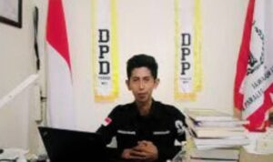 Doc. Ketua DPD FERADI WPI Jawa Timur, Ari Bagus Pranata, saat memberikan pernyataan sikap terkait dugaan pembacokan terhadap advokat Ade Rojali Pranata, S.H., yang terjadi di Kabupaten Karawang, Jawa Barat.