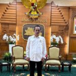 Doc. Advokat Yulianto Kiswocahyono, S.E., S.H., BKP, praktisi hukum sekaligus Ketua Komite Tetap Fiskal KADIN Jawa Timur, saat memberikan keterangan terkait penerapan Peraturan Pemerintah Nomor 48 Tahun 2025 tentang penertiban tanah telantar. (Foto; Eko Wahyu).