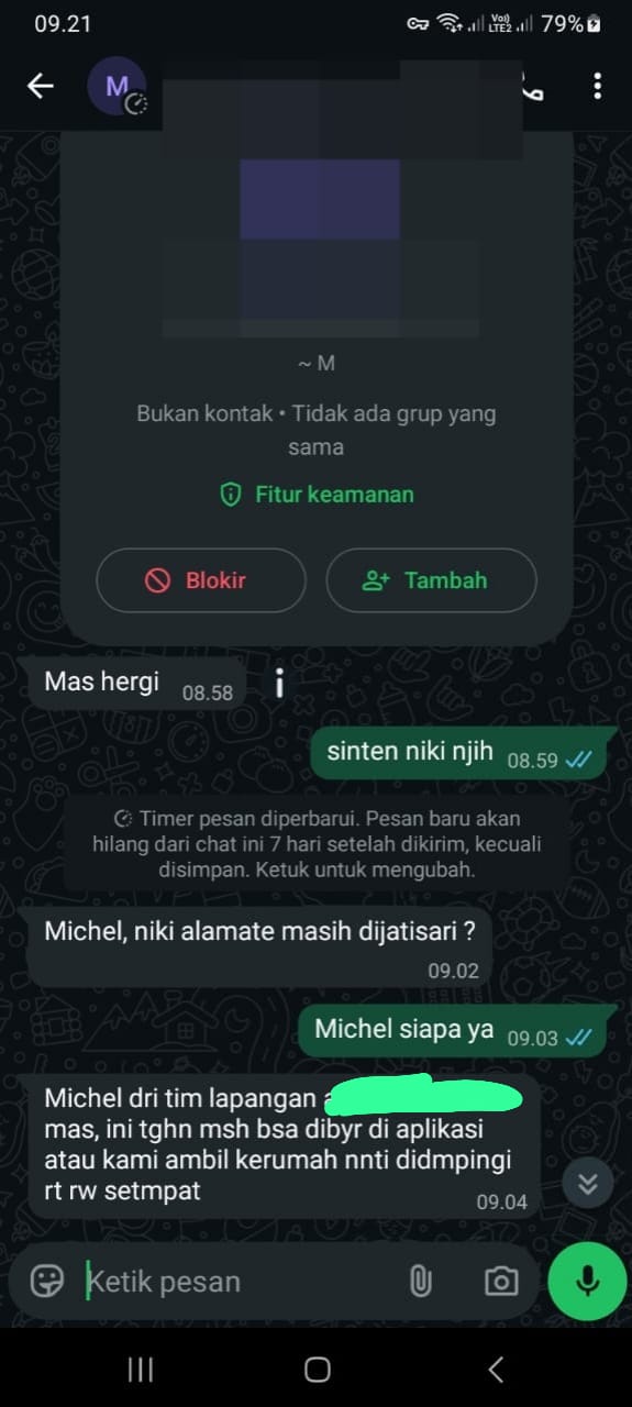 Doc. Tangkapan layar percakapan WhatsApp antara warga Purwokerto dan seorang oknum yang mengaku sebagai pihak perusahaan pembiayaan online. Nomor telepon pihak yang mengaku bernama “Michael” sengaja diburamkan (blur) oleh redaksi untuk melindungi data pribadi serta karena identitas dan afiliasi yang bersangkutan belum dapat diverifikasi secara resmi. (Foto: Imam Riyanto).