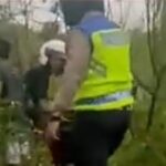 Doc. Petugas Satlantas Polres Semarang mengejar dan mengamankan seorang remaja yang diduga terlibat aksi balap liar di kawasan jalan baru Bendungan Jragung, Desa Candirejo, Kecamatan Pringapus, Kabupaten Semarang, Sabtu (7/2/2026). Penindakan dilakukan dalam rangka Operasi Keselamatan Candi 2026. (Foto: Wisnu).