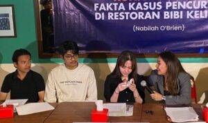 Doc. Selebgram dan pengusaha kuliner Nabilah O’Brien memberikan keterangan kepada awak media saat menggelar konferensi pers terkait kasus hukum yang menjeratnya di Jakarta, menjelaskan kronologi insiden yang terjadi di restoran miliknya serta tanggapan atas penetapan status tersangka oleh penyidik.