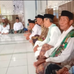 Doc. Suasana pelaksanaan Sholat Idul Fitri 1447 Hijriah di Mushola Ya Arifin, Dukuh Dronjong, Desa Kendalsari, Kecamatan Petarukan, Kabupaten Pemalang, Sabtu (21/3/2026), yang berlangsung khidmat, tertib, dan diikuti warga sekitar. (Foto: Soleh Hadi).