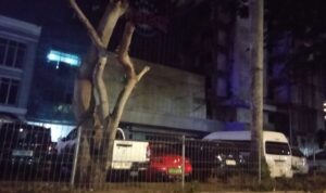 Doc. Suasana area parkir di salah satu lokasi tempat hiburan malam di Kota Batam, saat periode penutupan operasional usaha selama bulan suci Ramadhan berdasarkan surat edaran Forkopimda Batam. (Foto: Dani).