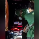 Doc. Tangkapan layar video yang beredar di media sosial memperlihatkan terduga pelaku saat mendekati kendaraan dan meminta sejumlah uang kepada pengendara di kawasan Jalan Jembatan Tiga Raya, Penjaringan, Jakarta Utara.