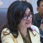 Doc. Ketua Komisi IX DPR RI saat menyampaikan kritik dan pertanyaan kepada Direktur Utama BPJS Kesehatan dalam rapat kerja di ruang Komisi IX DPR RI, Rabu (15/4/2026), terkait mekanisme reaktivasi peserta JKN dalam kondisi darurat. (Sumber: Parlemen TV).