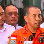 Doc. Petugas gabungan menyampaikan perkembangan penanganan korban, proses evakuasi, dan kondisi operasional perjalanan kereta api saat konferensi pers di lokasi insiden Bekasi Timur, Selasa (28/4/2026).