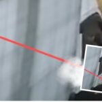 Doc. Tangkapan layar CCTV memperlihatkan salah satu pelaku saat menjalankan aksi pencurian truk di kawasan Tambora, Jakarta Barat, dengan posisi pelaku tampak dari belakang dan ditandai panah merah.