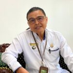 Doc. Panitera Pengadilan Agama Kota Banjarmasin, Mukhyar, S.Ag., S.H., M.H., saat memberikan keterangan kepada awak media terkait rencana usulan penerapan sanksi administratif bagi ayah yang tidak memenuhi kewajiban nafkah anak pascaperceraian, di Kantor PA Banjarmasin.