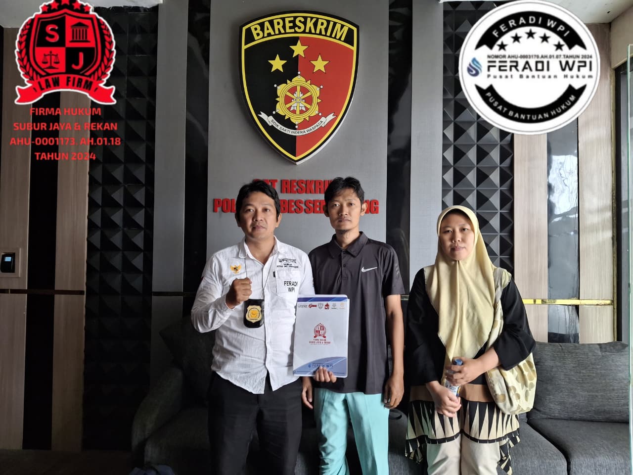 Doc. Tim Hukum FERADI WPI Advokat dan Paralegal DPC Kota Semarang bersama klien usai agenda pendampingan pemeriksaan dugaan penipuan dan penggelapan di Polrestabes Semarang, Selasa (21/4/2026).