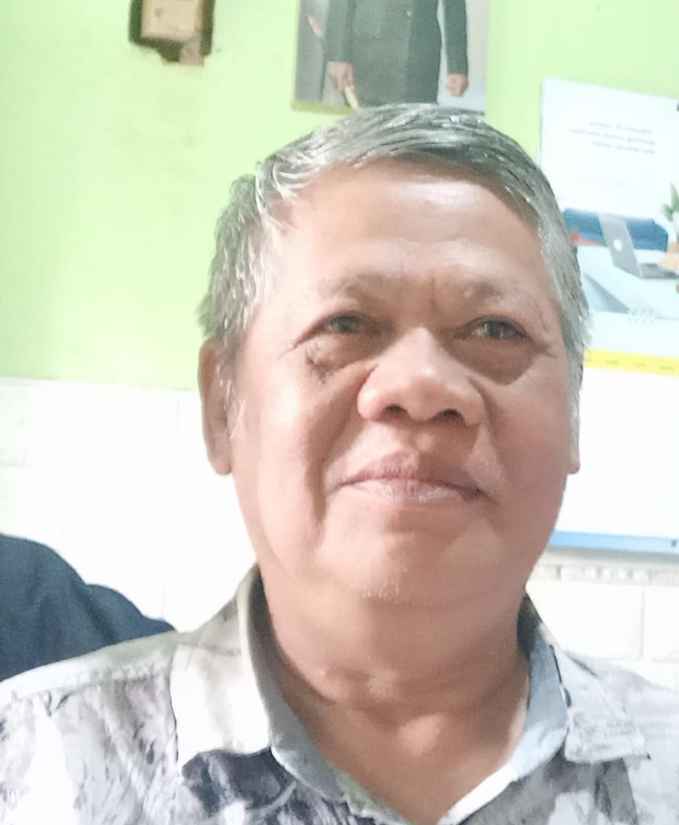 Doc. Potret almarhum Imam Macfudi Noor semasa hidupnya, dikenal sebagai sosok jurnalis yang berdedikasi dan aktif dalam memperjuangkan perlindungan konsumen.