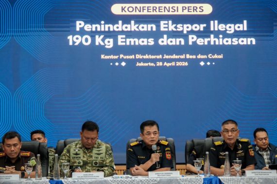 Doc. Suasana konferensi pers pengungkapan kasus penggagalan ekspor ilegal emas seberat 190 kilogram oleh Direktorat Jenderal Bea dan Cukai bersama instansi terkait di Kantor Wilayah DJBC Jakarta, Rabu (29/4/2026).