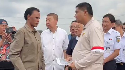 Doc. Tangkapan layar video yang memperlihatkan Menteri Perumahan dan Kawasan Permukiman Maruarar Sirait saat berdialog tegang dengan Ketua GRIB Jaya Rosario Marsal alias Hercules terkait status lahan milik PT KAI di kawasan Tanah Abang, Jakarta Pusat, Selasa (7/4/2026).