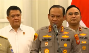 Polda Metro Jaya Petakan Titik Rawan Begal di Jabodetabek, Tim Pemburu Begal Dikerahkan 24 Jam Doc. Kapolda Metro Jaya KOMJENPOL Asep Edi Suheri saat memberikan keterangan pers kepada awak media terkait pengungkapan kasus kejahatan jalanan dan langkah penguatan patroli keamanan di wilayah Jabodetabek. Konferensi pers digelar sebagai bentuk penyampaian informasi resmi kepolisian kepada masyarakat mengenai situasi kamtibmas dan penanganan tindak kriminalitas.