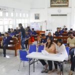 Doc. Suasana kegiatan pelayanan rohani yang digelar FERADI WPI Jakarta Raya bersama Subur Jaya Lawfirm di Lapas Narkotika Kelas IIA Gunung Sindur, Kabupaten Bogor, Rabu (6/5/2026). Terlihat Wakil Ketua Umum DPP FERADI WPI sekaligus Ketua DPD FERADI WPI Jakarta, Harriani Bianca Daryana, memimpin puji-pujian didampingi ps. Melkianus Reawaruw dan Pastor Eko Setiadi, sementara warga binaan mengikuti rangkaian ibadah dengan khidmat.