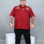 Doc. Adv. Donny Andretti, S.H., S.Kom., M.Kom., CMD., C.PFW., C.MDF., C.JKJ, Ketua Umum FERADI WPI, saat menghadiri salah satu kegiatan organisasi dan memberikan arahan terkait komitmen penegakan hukum, pendampingan masyarakat, serta penguatan solidaritas advokat dan paralegal.