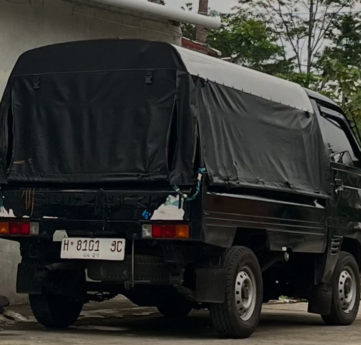Doc. Unit kendaraan Suzuki Carry Futura 1.5 PU Flat Deck bernopol H 8101 JC milik warga Kecamatan Tuntang, Kabupaten Semarang, yang dilaporkan hilang di wilayah Salatiga usai pemilik kendaraan menerima tawaran overkontrak dan top-up dari seseorang yang mengaku sebagai petugas penagihan.