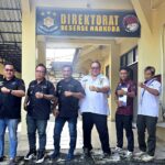 Doc. Ketua Umum FERADI WPI Donny Andretti bersama jajaran tim pendamping hukum PBH FERADI WPI dan Subur Jaya Lawfirm saat menghadiri agenda pendampingan pidana di Polda DIY, Sleman, Yogyakarta.