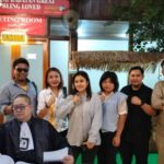 Doc. Foto bersama jajaran pengurus dan tim hukum FERADI WPI DPD DKI Jakarta usai rapat koordinasi dan konsolidasi penanganan perkara dugaan pengosongan rumah secara paksa di kawasan Bogor, Jumat (22/5/2026). Pertemuan tersebut membahas langkah hukum lanjutan, termasuk rencana pengajuan praperadilan dan pelaporan ke Propam Polri.