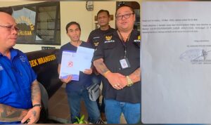 Doc. Foto bersama tim kuasa hukum FIRMA HUKUM SUBUR JAYA & REKAN–FERADI WPI bersama para pihak usai menjalankan agenda pendampingan dan penyampaian aduan di Polsek Mranggen, Kabupaten Demak, Sabtu (23/5/2026). Agenda tersebut berkaitan dengan penyampaian laporan dugaan tindak pidana beserta penyerahan alat bukti awal kepada pihak kepolisian.