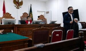 Sengketa Mitra GoCar dan PT GoTo Gojek Tokopedia Tbk. Masuki Tahap Pemeriksaan Ahli di PN Jakarta Selatan Doc. Suasana persidangan perkara perdata antara mitra pengemudi dan PT GoTo Gojek Tokopedia Tbk. di Pengadilan Negeri Jakarta Selatan, Selasa (26/5/2026). Sidang memasuki tahap pemeriksaan ahli sebagai bagian dari proses pembuktian terkait sengketa kemitraan, tarif, dan biaya layanan transportasi berbasis aplikasi.