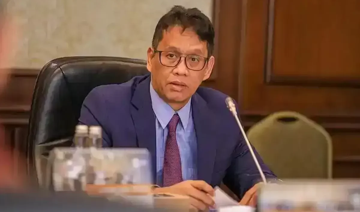 Doc. Purbaya Yudhi Sadewa menyampaikan keterangan terkait langkah pemerintah dalam menjaga stabilitas nilai tukar rupiah, penguatan pasar keuangan nasional, serta koordinasi kebijakan fiskal dan moneter dalam menghadapi tekanan ekonomi global.
