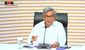 Doc. Ketua KPK Setyo Budiyanto menyampaikan keterangan kepada awak media dalam konferensi pers terkait perkembangan penanganan perkara dugaan pemerasan dan gratifikasi di lingkungan Direktorat Jenderal Imigrasi. (Sumber Foto: KPK).