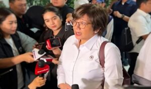 Doc. Arum Sari, Juru Bicara Badan Gizi Nasional (BGN), memberikan keterangan terkait evaluasi dan penyesuaian sasaran Program Makan Bergizi Gratis (MBG), termasuk kebijakan yang memfokuskan penerima manfaat pada kelompok prioritas gizi seperti ibu hamil, balita, dan anak pada fase 1.000 Hari Pertama Kehidupan.