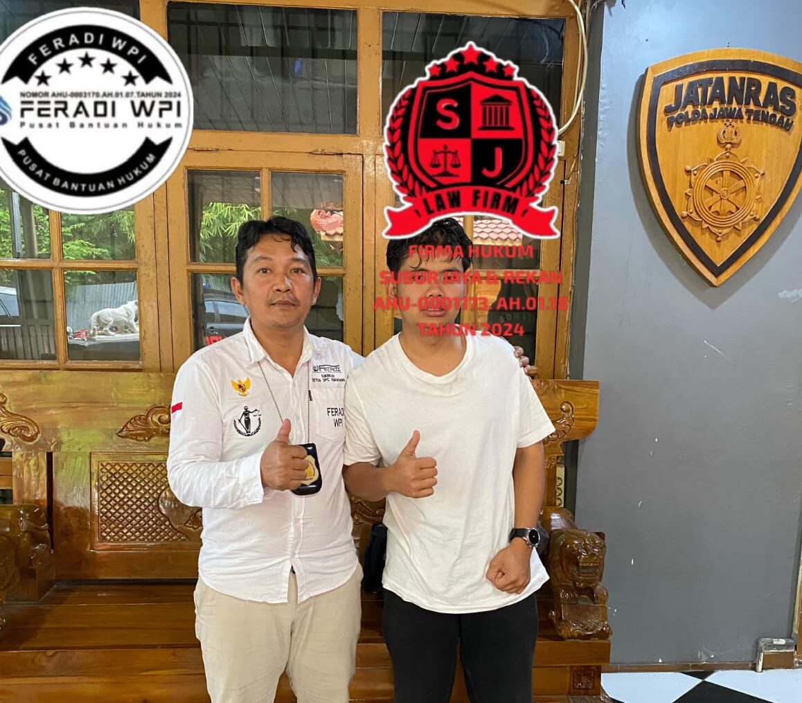Doc. Yusron bersama Ketua Advokat dan Paralegal PBH FERADI WPI DPC Kota Semarang, Sukindar, saat melakukan pertemuan dan koordinasi terkait pendampingan hukum di Kantor DPC FERADI WPI Kota Semarang, Senin (15/6/2026).