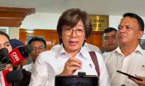 Doc. Juru Bicara Badan Gizi Nasional (BGN), Agustina Arumsari, saat menyampaikan penjelasan mengenai inventarisasi dan evaluasi sejumlah aset berupa motor listrik, laptop, serta perangkat teknologi informasi yang menjadi perhatian publik, di Jakarta.