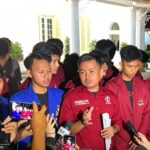 Doc. Sejumlah mahasiswa menggelar konferensi pers usai melakukan pertemuan dengan Wakil Presiden Republik Indonesia di Jakarta. Dokumentasi ini diambil sebelum hasil investigasi internal Universitas Bung Karno (UBK) terkait dugaan aliran dana dalam aksi demonstrasi diumumkan kepada publik.