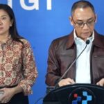 Doc. Direktur Jenderal Pengawasan Ruang Digital Komdigi, Alexander Sabar, menyampaikan keterangan kepada awak media dalam konferensi pers terkait perkembangan penanganan judi online, termasuk temuan perubahan modus penyebaran promosi melalui media sosial dan siaran ilegal pertandingan olahraga.