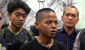 Doc. Korban dugaan penyekapan di sebuah perusahaan percetakan di kawasan Senen, Jakarta Pusat, memberikan keterangan mengenai dugaan perlakuan yang dialaminya usai berhasil dievakuasi. Kasus tersebut saat ini masih dalam proses penyidikan oleh kepolisian.