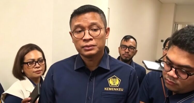 Doc. Perwakilan Kementerian Keuangan memberikan penjelasan kepada awak media mengenai ketentuan perpajakan atas pencairan saldo Jaminan Hari Tua (JHT) BPJS Ketenagakerjaan, termasuk mekanisme pengenaan Pajak Penghasilan (PPh) final sesuai regulasi yang berlaku.
