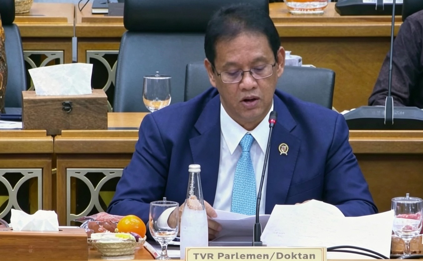 Doc. Menteri Keuangan Republik Indonesia, Purbaya Yudhi Sadewa, mengikuti rapat kerja bersama Dewan Perwakilan Rakyat (DPR) RI di Kompleks Parlemen, Senayan, Jakarta.
